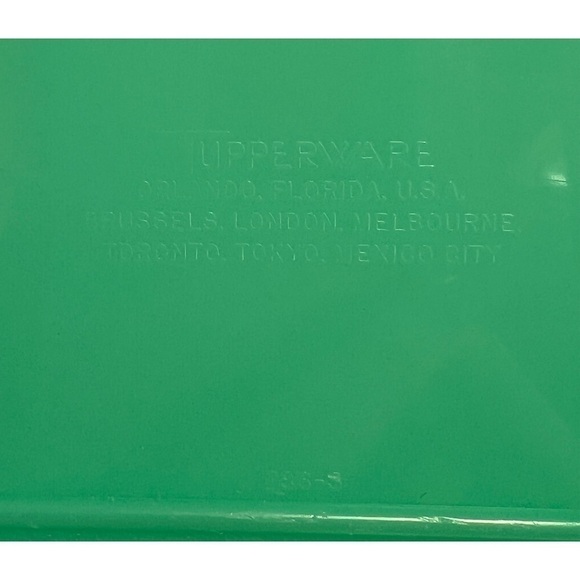 Tupperware Grater Bowl & Lid Vintage EUC Jadite Green 3 pc set‎ Made in USA - Picture 11 of 11